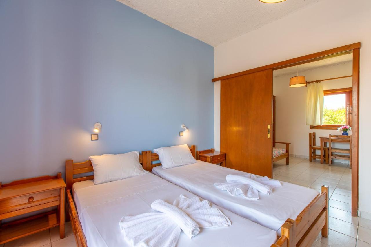 Aparthotel San Antonio Stratos à Kamisianá Extérieur photo