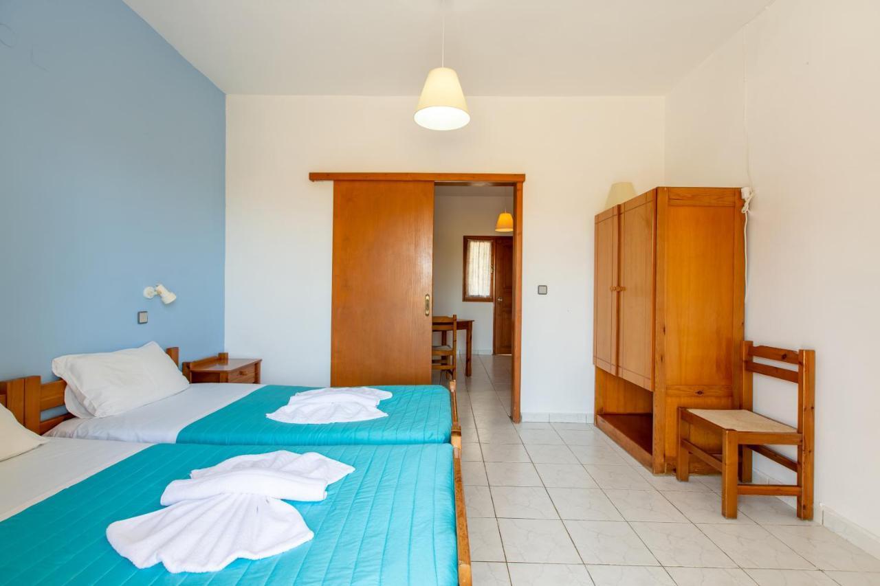 Aparthotel San Antonio Stratos à Kamisianá Extérieur photo